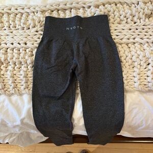 NVGTN Charcoal High-Waist Leggings